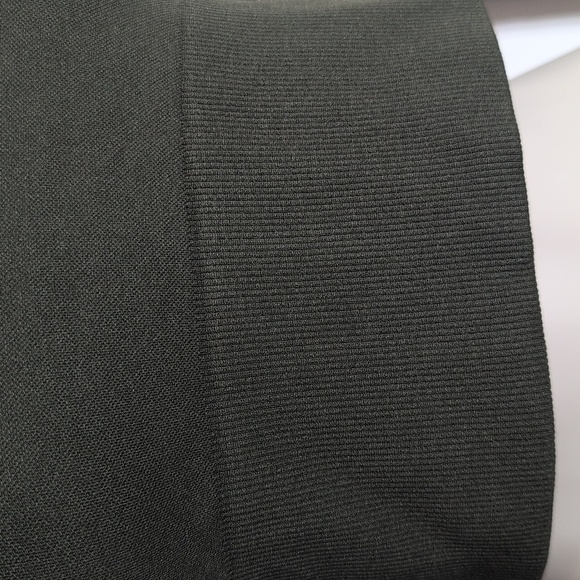 Aerie offline XS long sleeve crop top Army Green - Picture 4 of 6